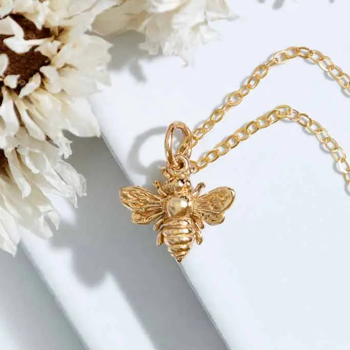 Bumble Bee Necklace 18 Inch-