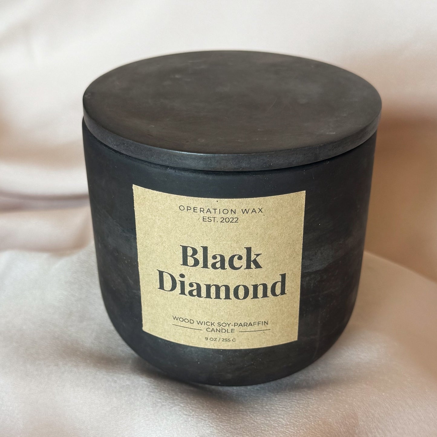 "Black Diamond", Cackling Wood Wick Candle