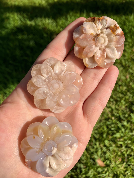 Flower Agate Flower Carving