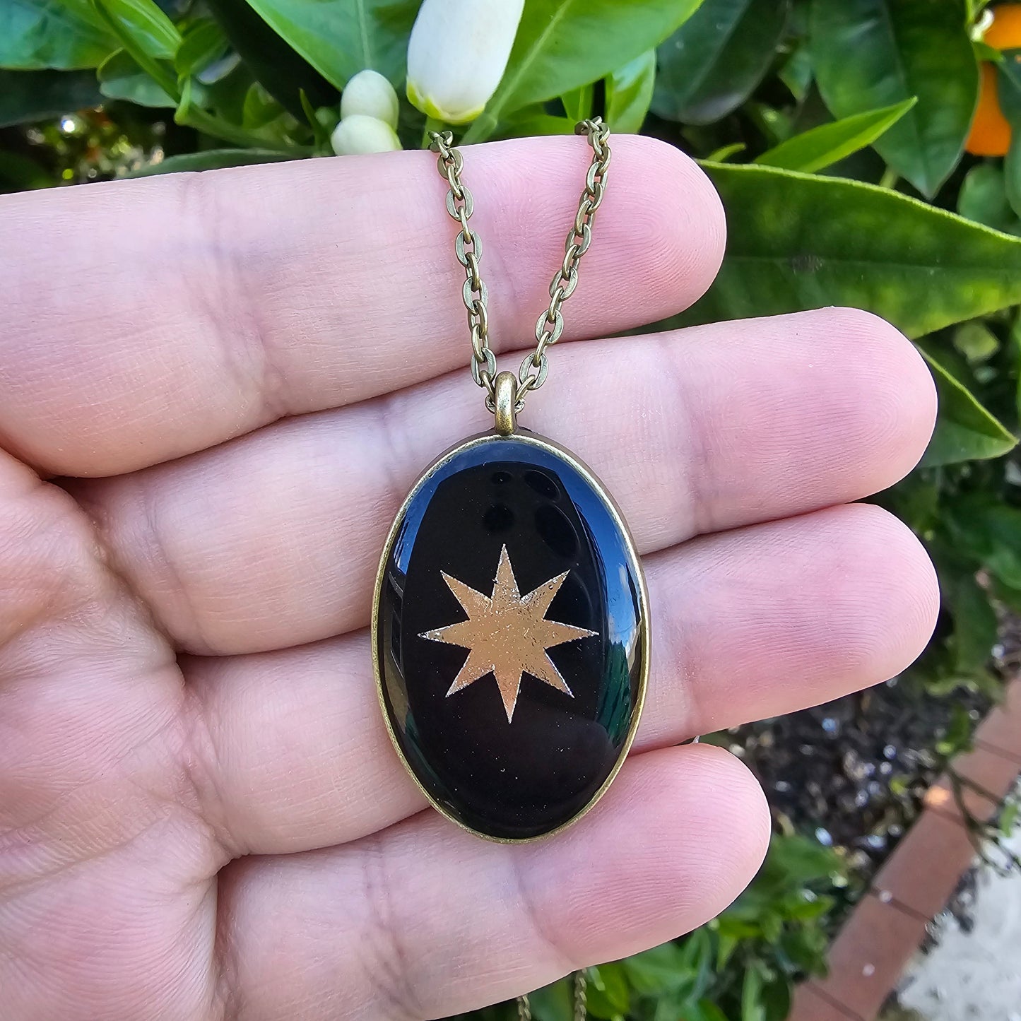 Antiqued brass orgonite necklace , 8-pointed Star/Champagne Gold