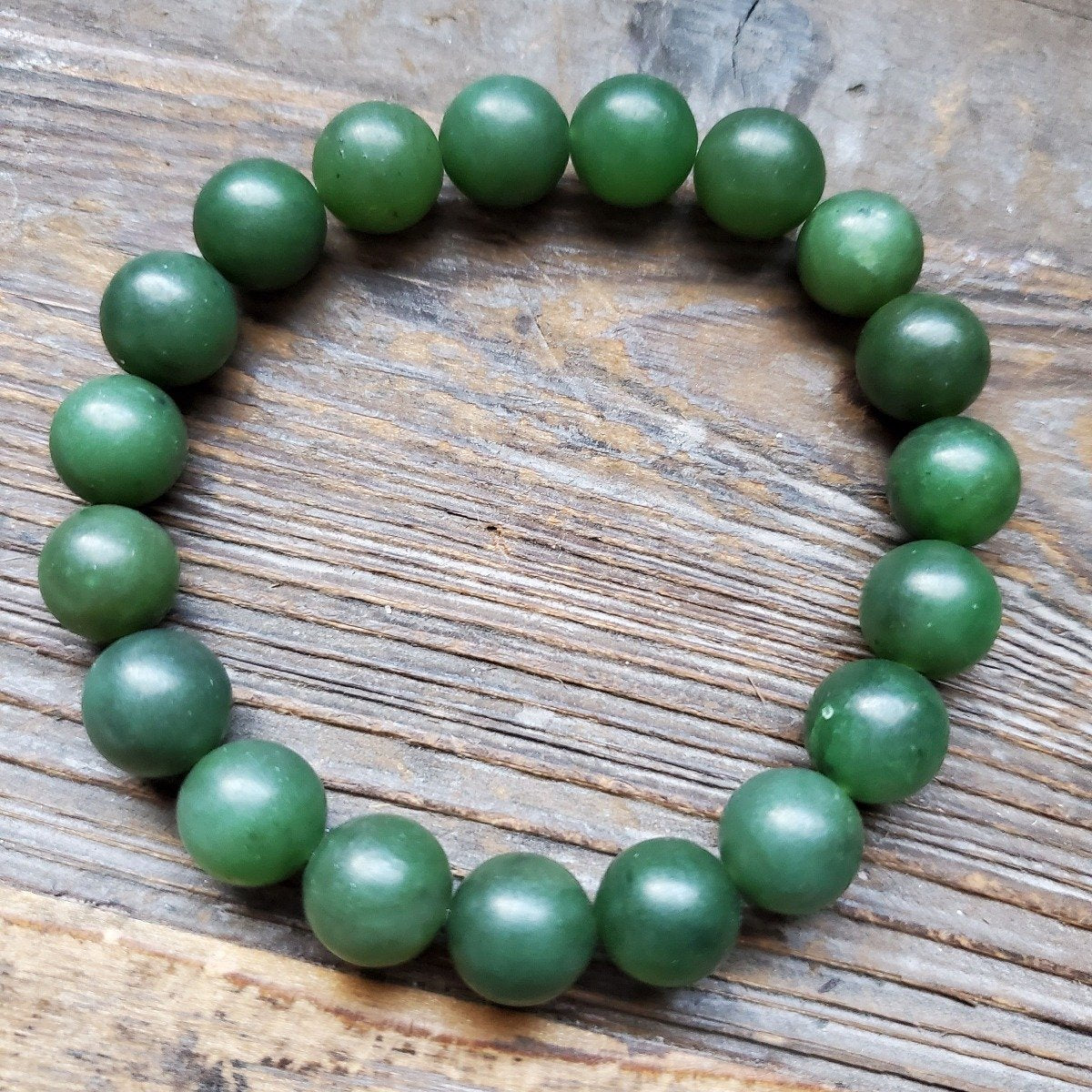 Jade Satin Finish Bead Bracelet – Canadian Nephrite Jewelry