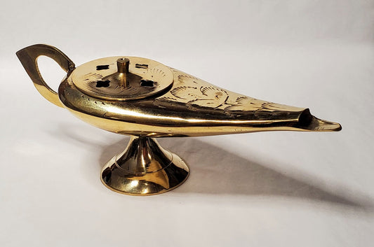 Aladdin Lamp Burner – Brass Oil Lamp for Rituals & Decor