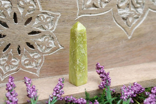 Serpentine Tower – 2" to 3" Polished Crystal Point