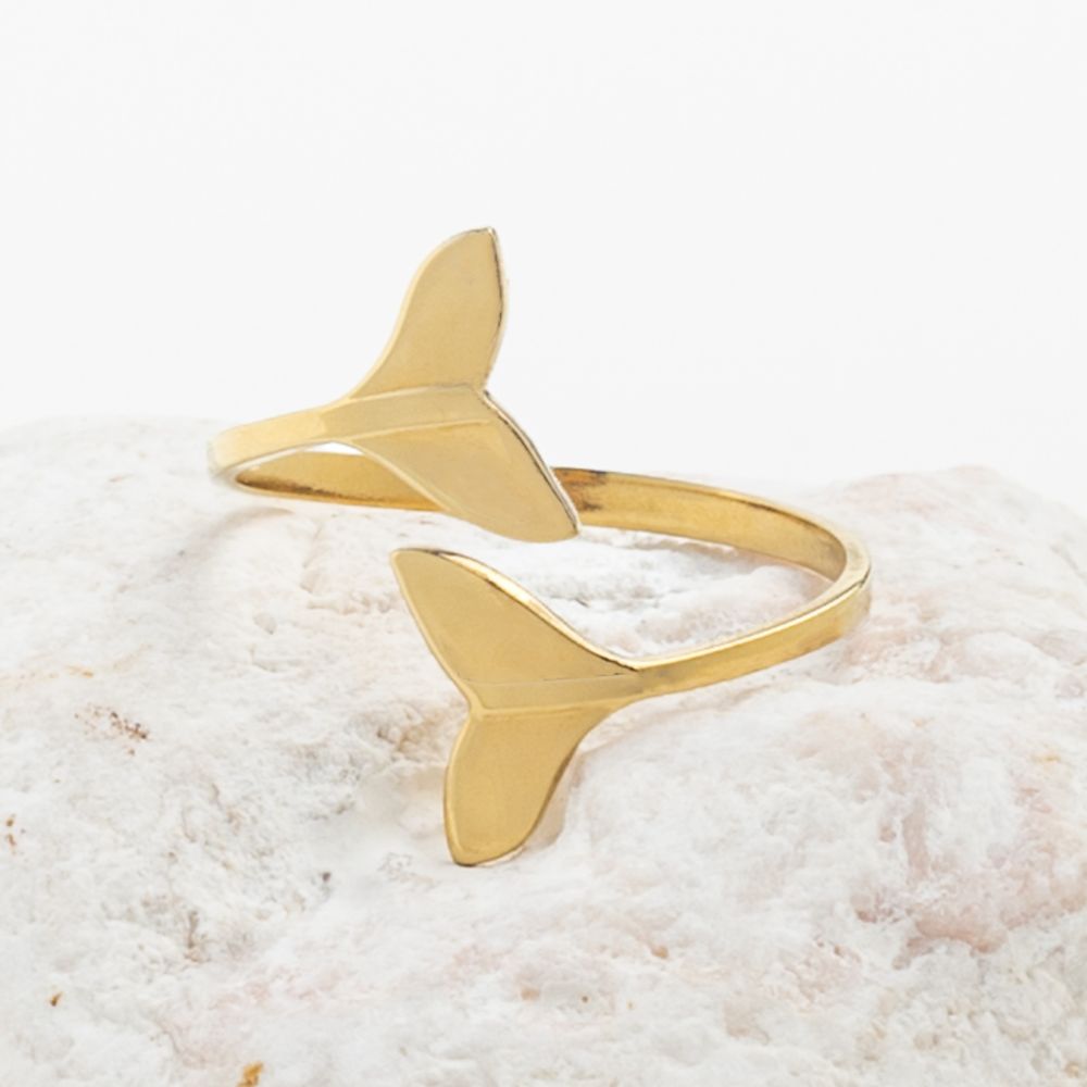 Whale Tale Adjustable Wrap Ring in Gold