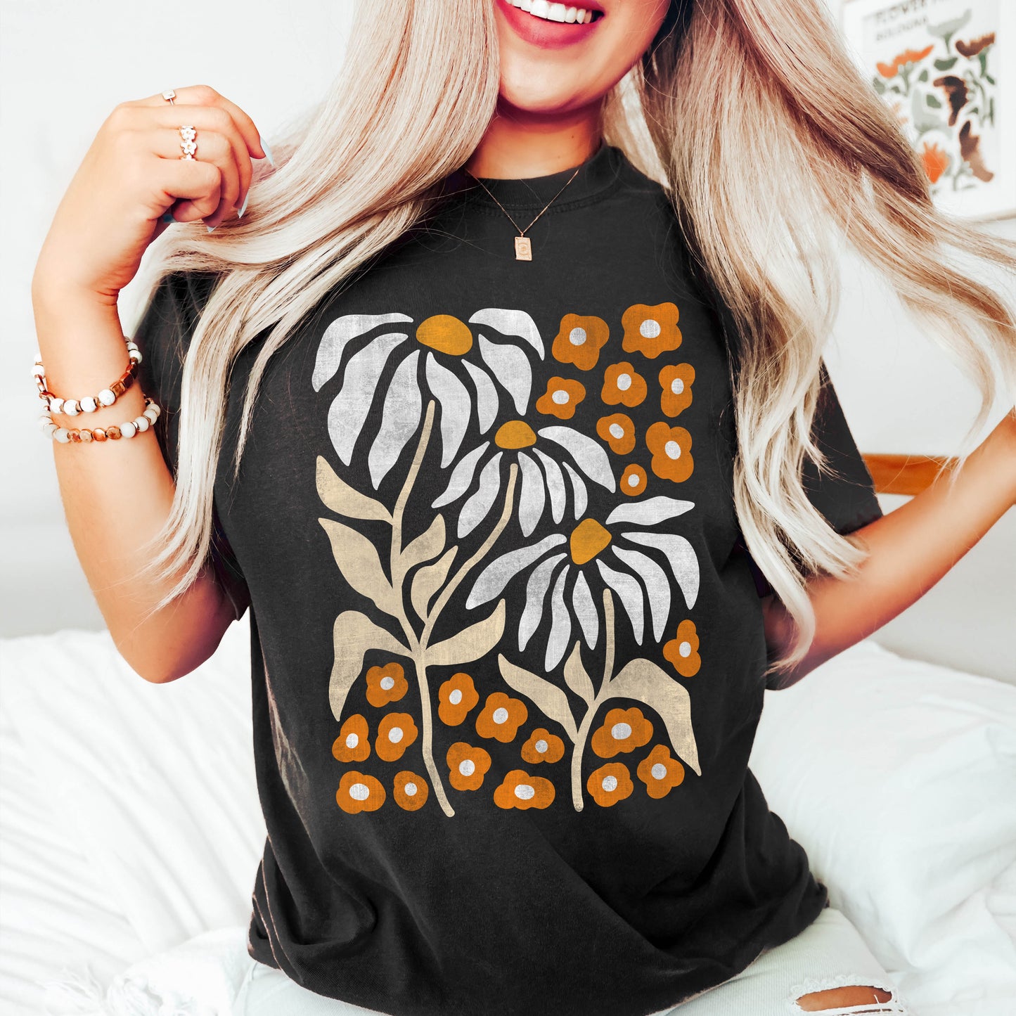 Boho Botanical Daisys - Comfort Colors Tshirt