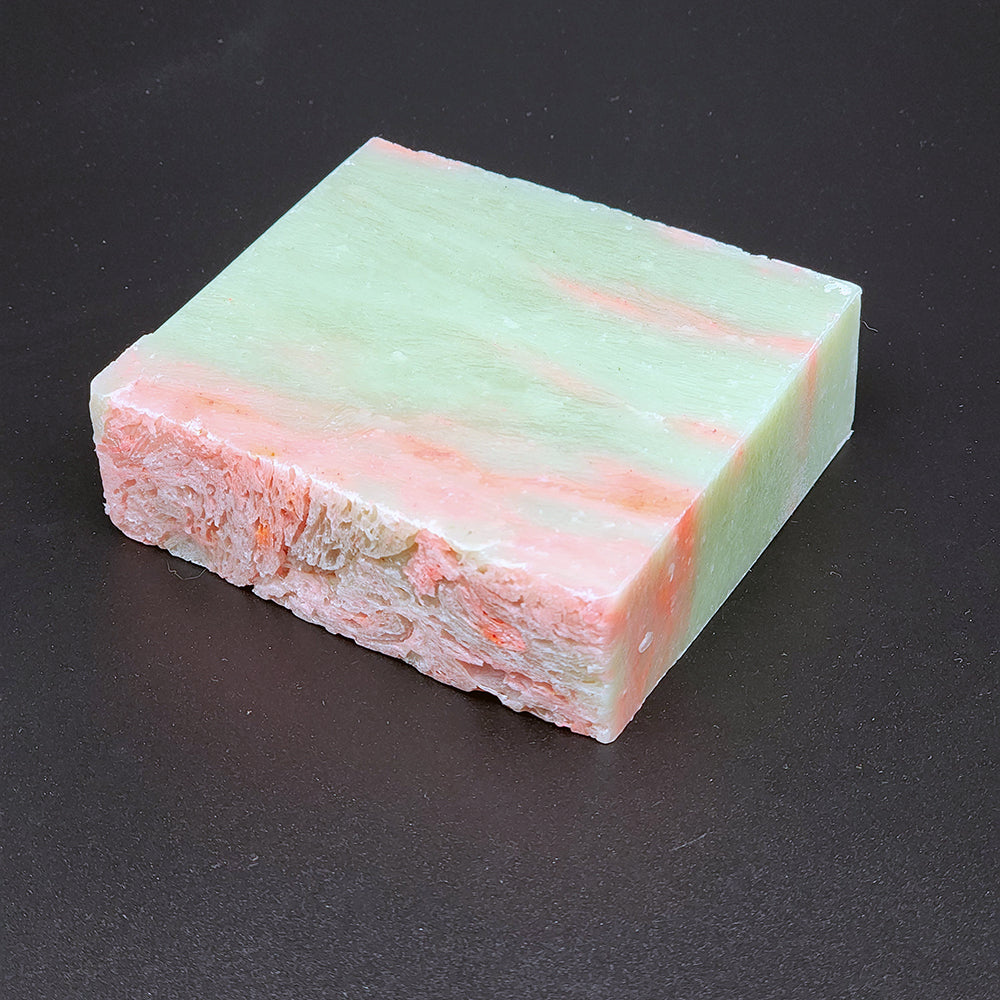 "Blood Moon" (raspberry, pineapple, tea, sweet pea, musk) - Handmade Soap