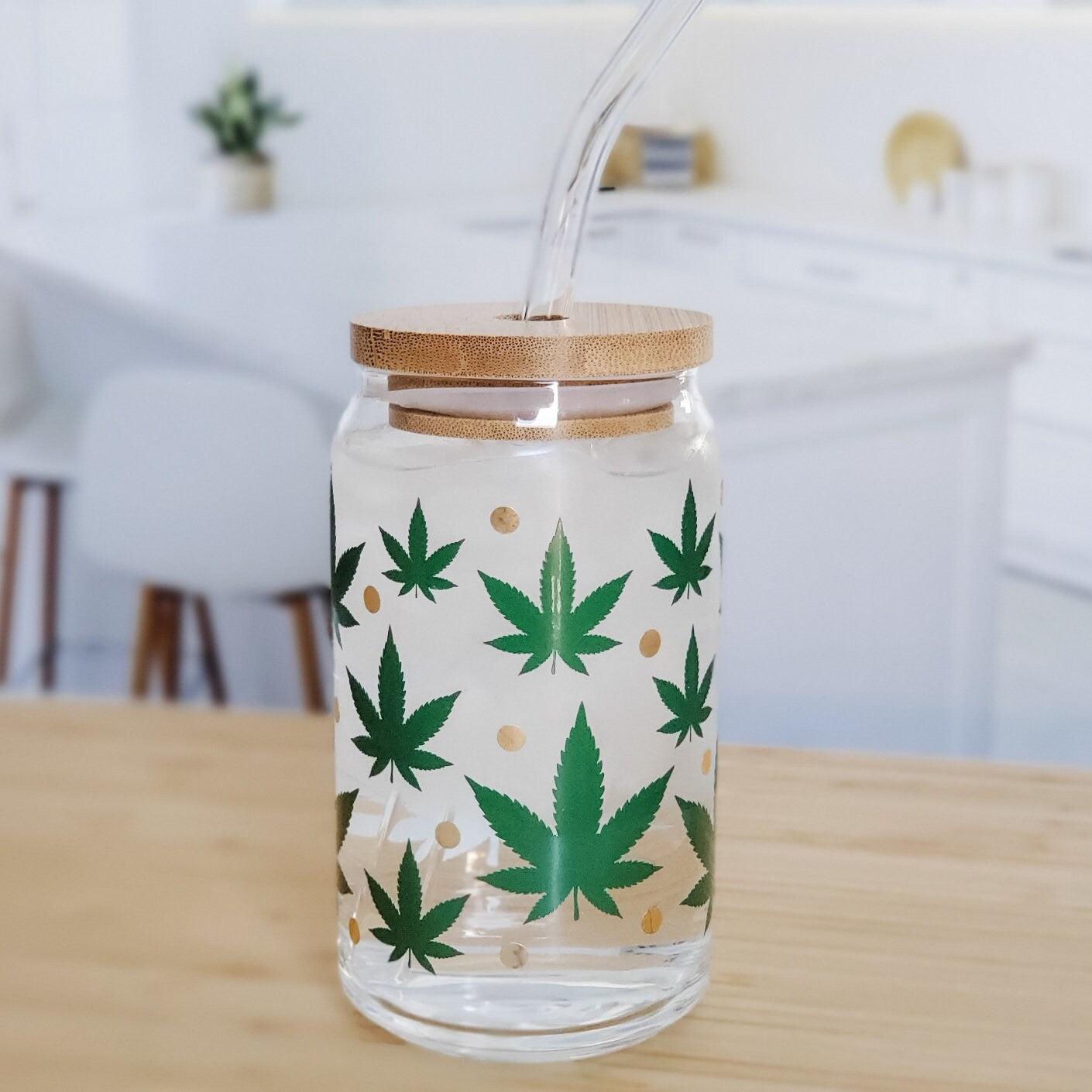 Color Changing Cannabis Leaf Glass Cup