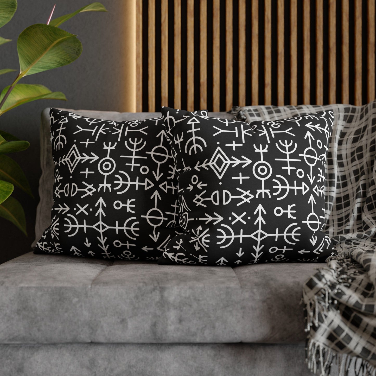 Viking Talisman - Throw Pillow