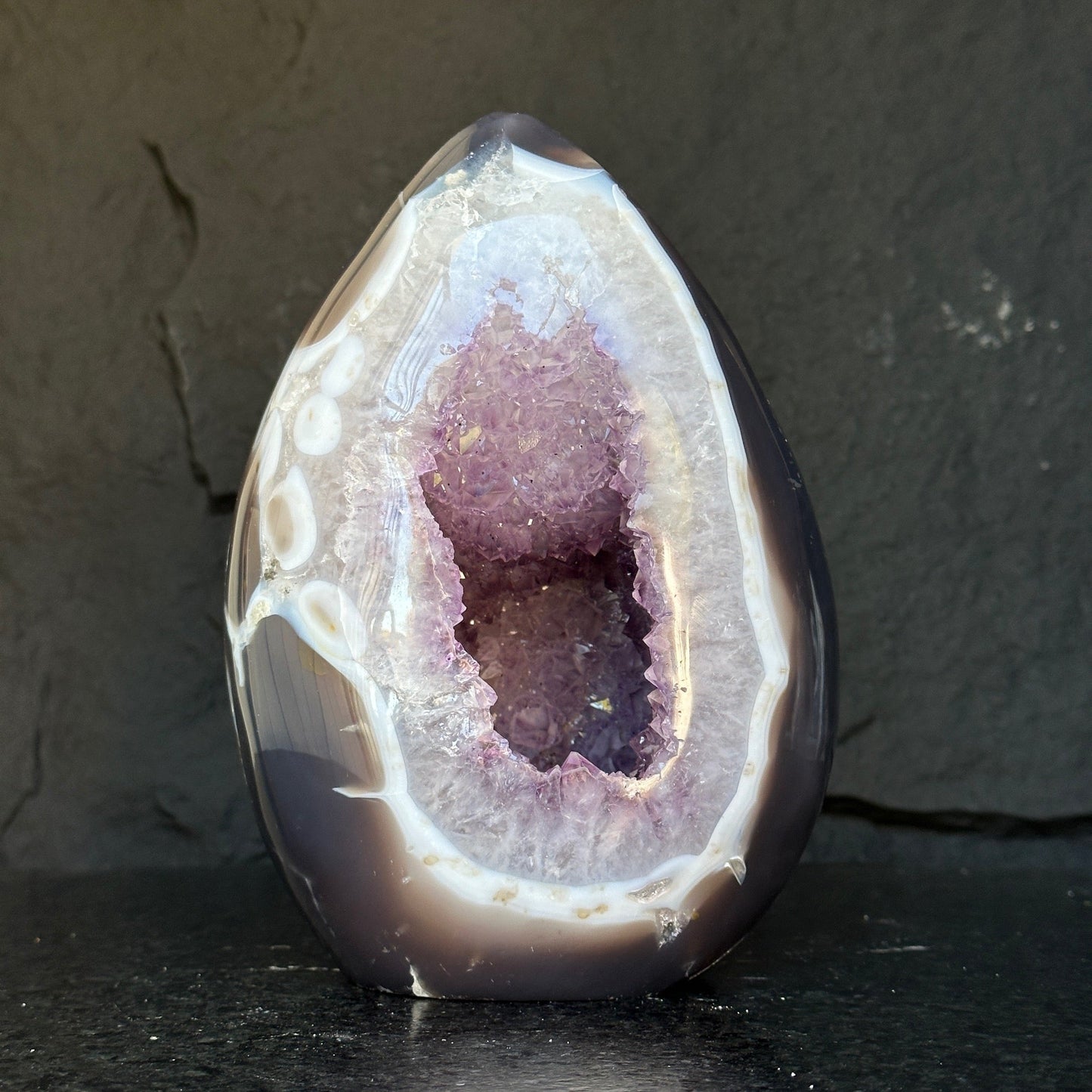 Huge Amethyst Geode Cave, 11.6 lbs!!
