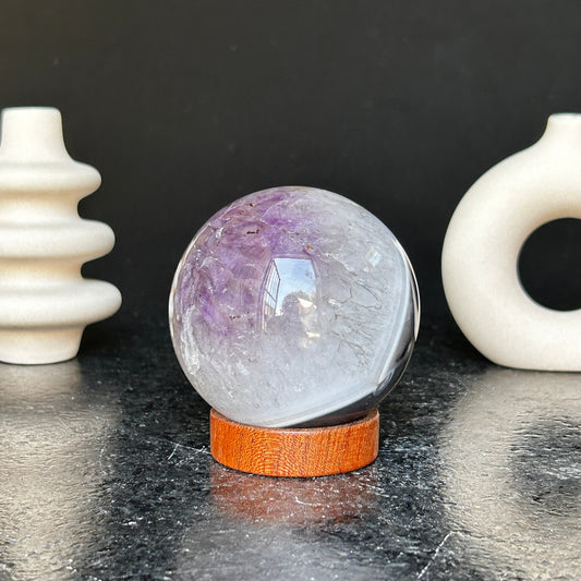 Amethyst sphere 1 lb! (base included)