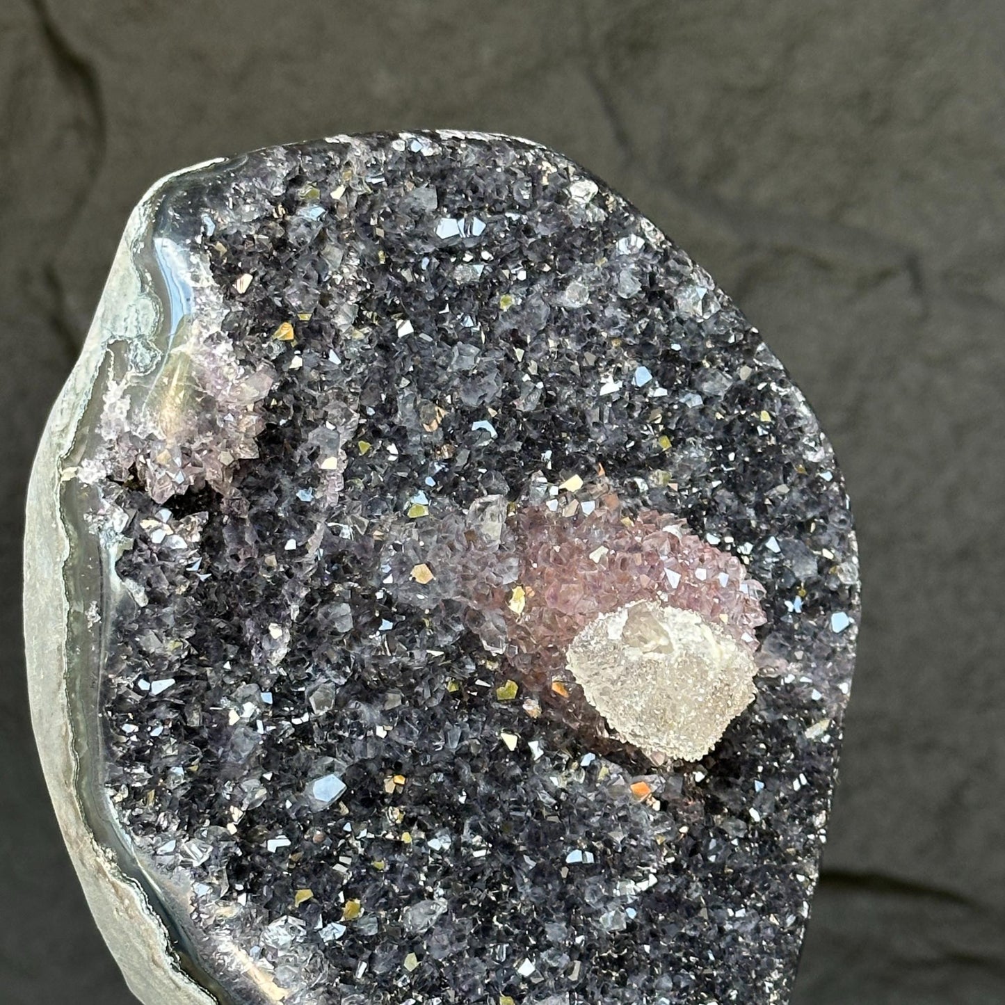 Amethyst with rare formations (Uraguey), with base