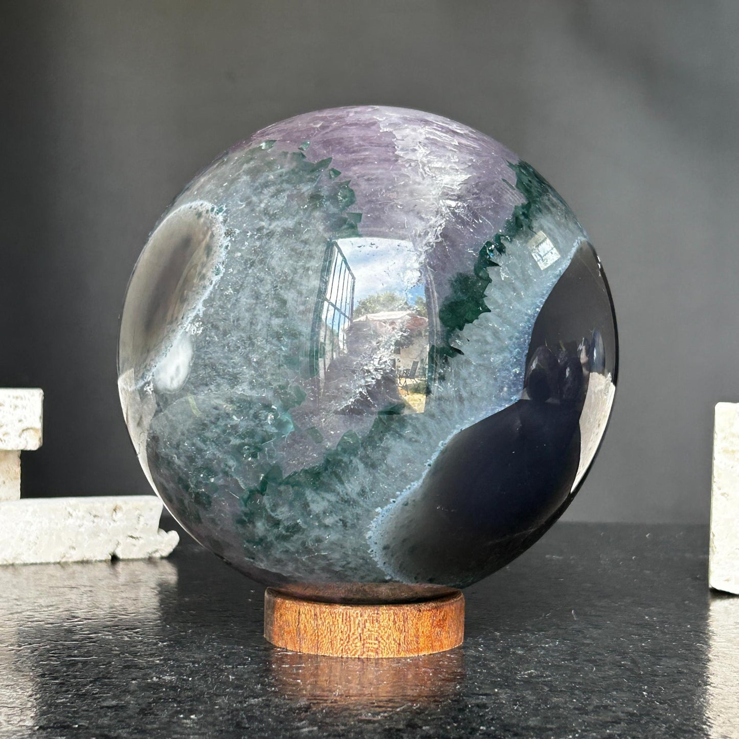 Amethyst giant geode, large amethyst