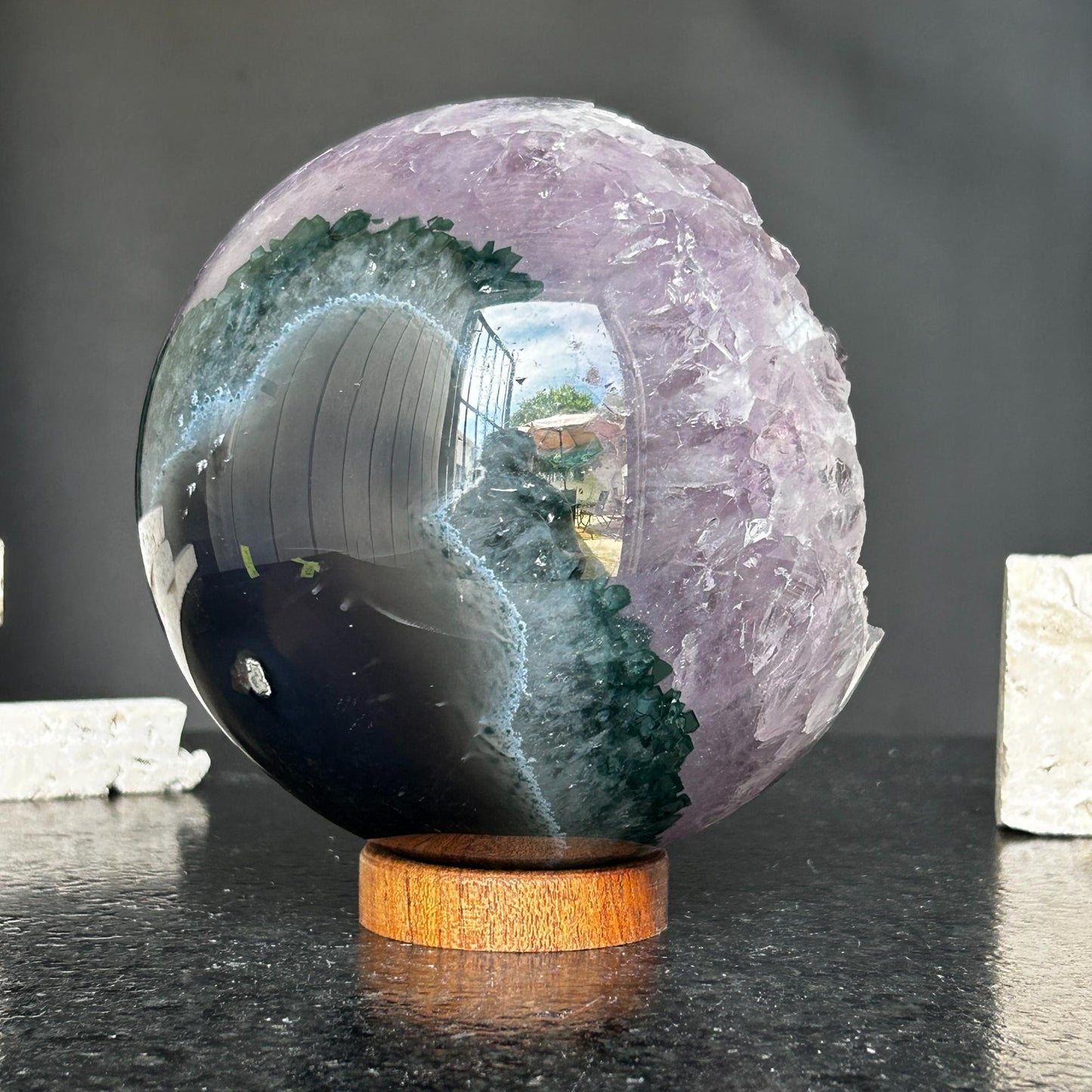 Amethyst giant geode, large amethyst