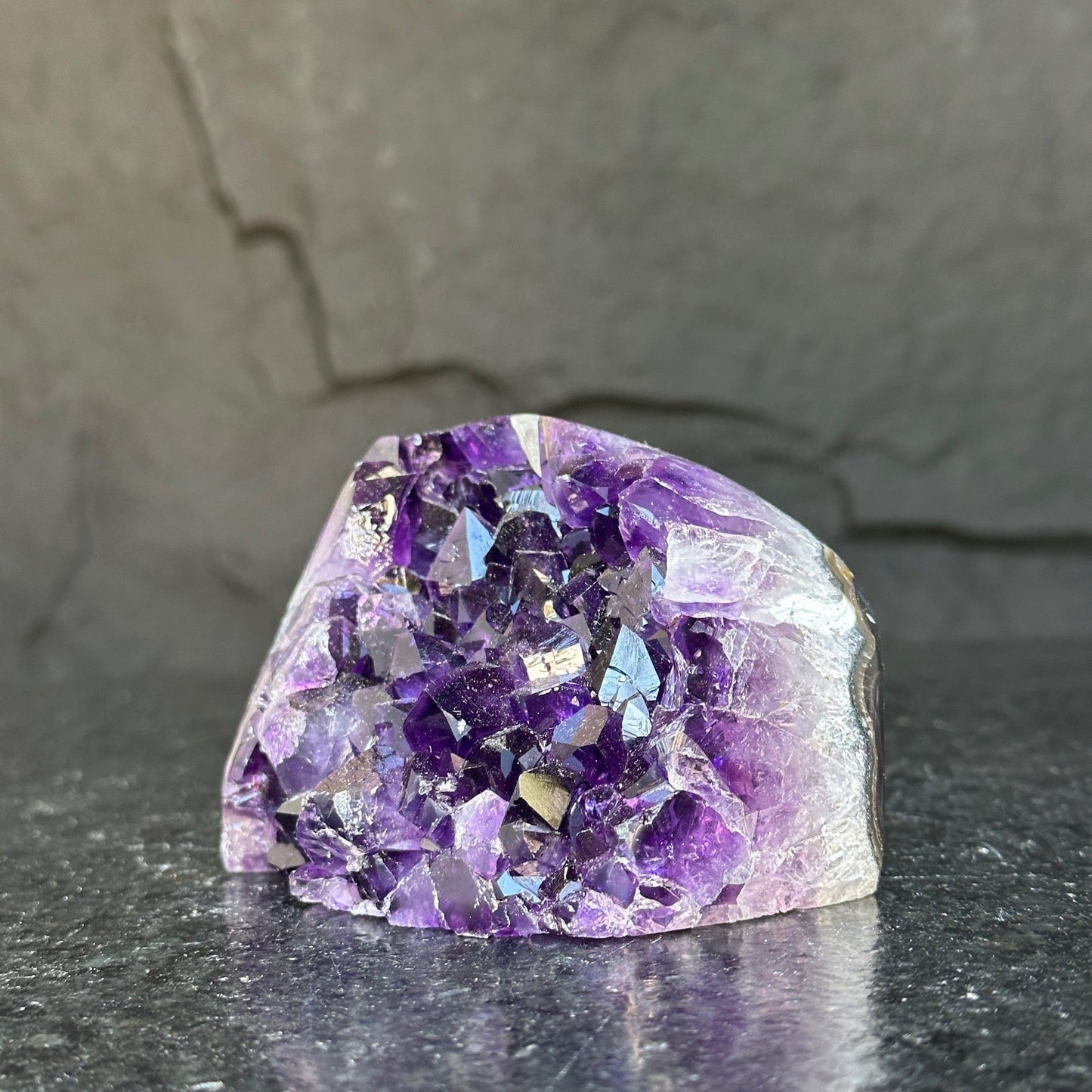 Amethyst geode