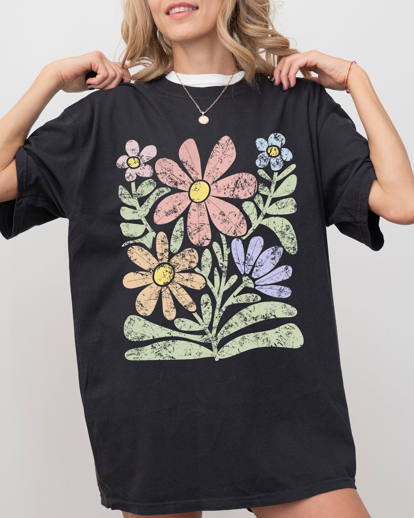 Groovy, Gorgeous Flowers, Boho Floral Design - Comfort Colors T-Shirt
