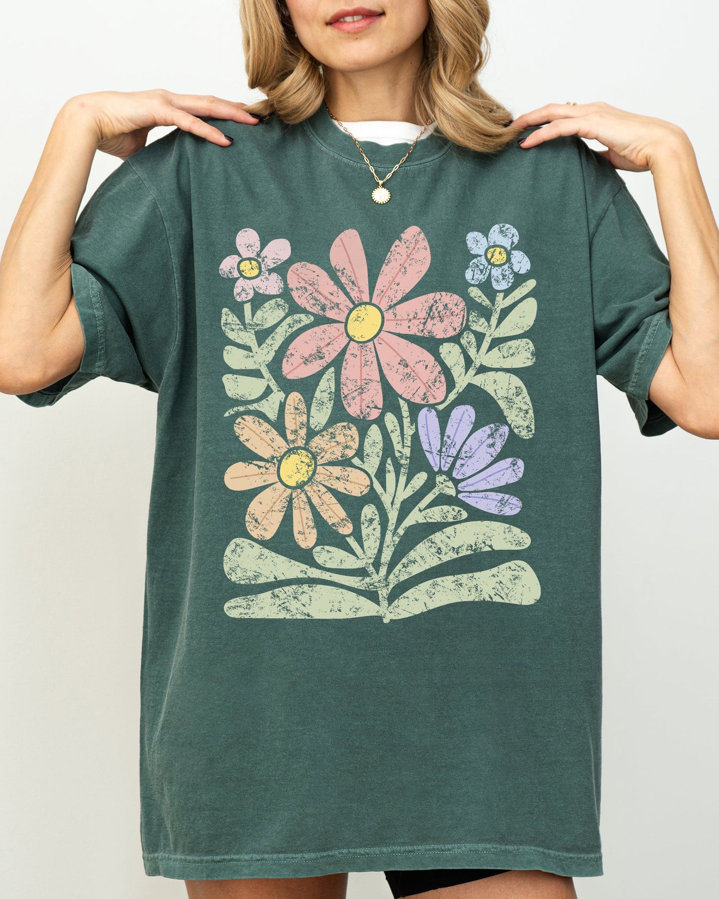 Groovy, Gorgeous Flowers, Boho Floral Design - Comfort Colors T-Shirt