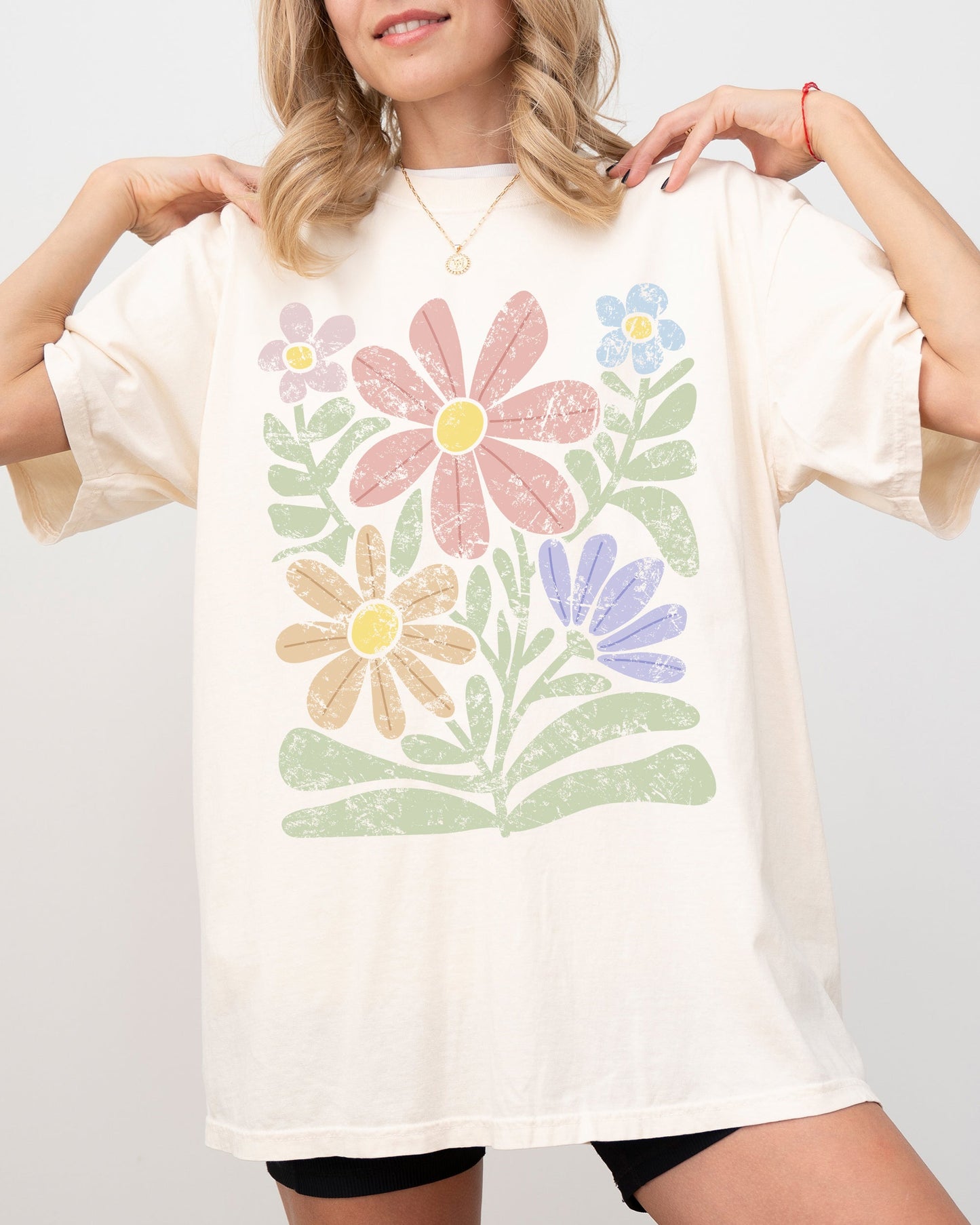 Groovy, Gorgeous Flowers, Boho Floral Design - Comfort Colors T-Shirt