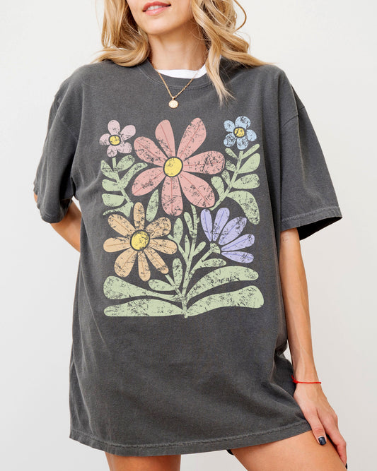Groovy, Gorgeous Flowers, Boho Floral Design - Comfort Colors T-Shirt