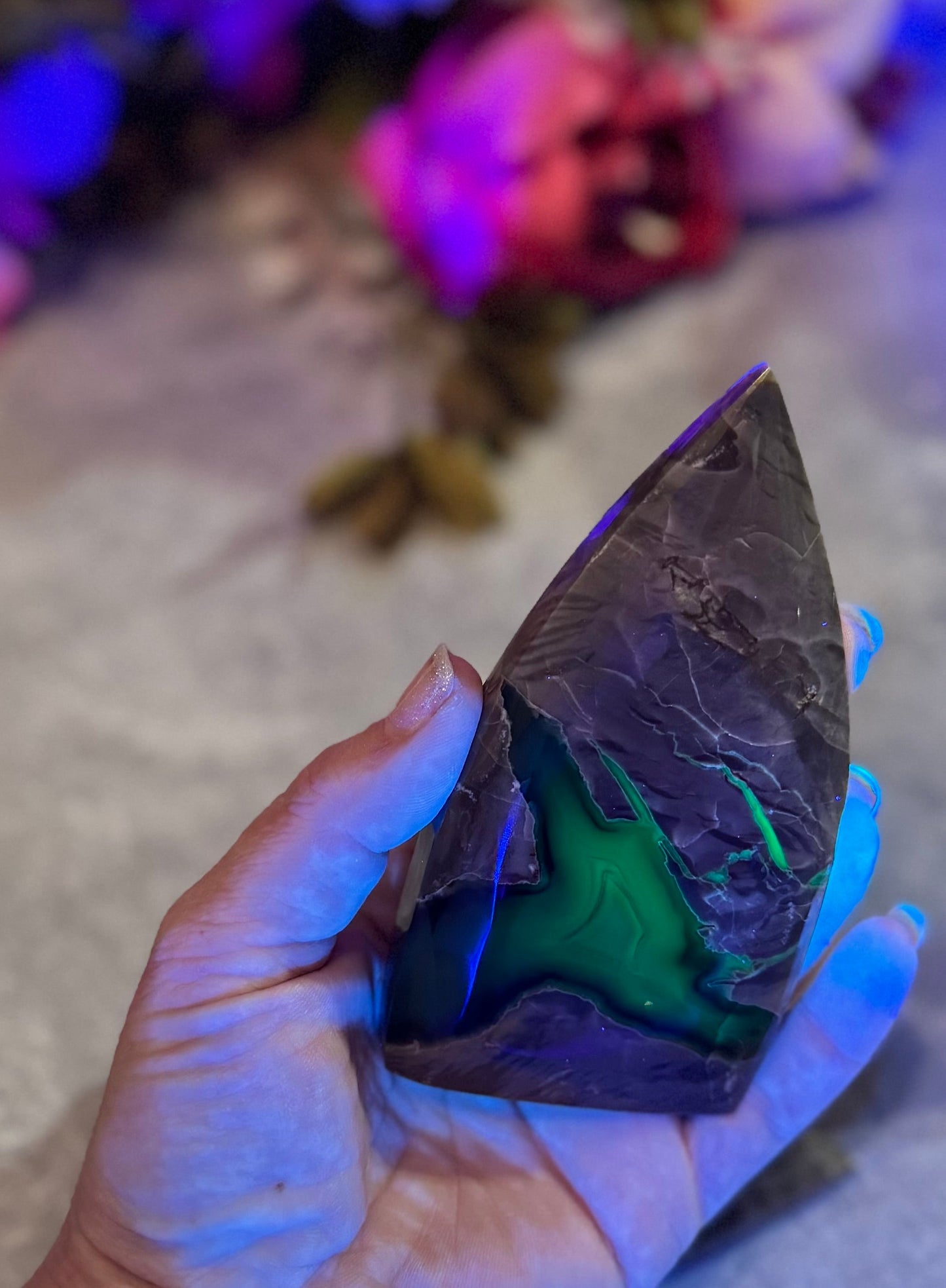 Volcano Agate Teardrop Freeform, UV Fluorescent