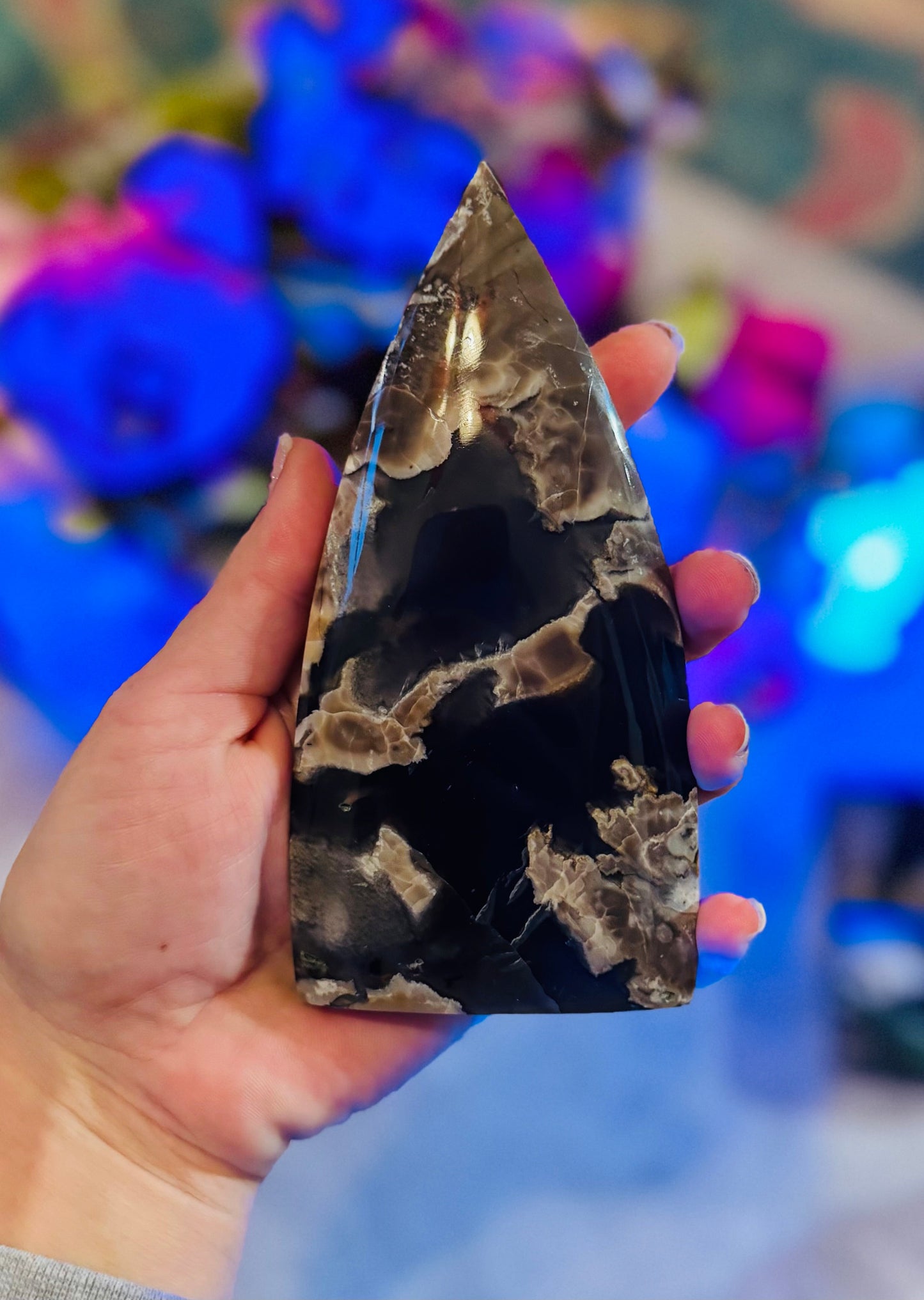 Volcano Agate Teardrop Freeform, UV Fluorescent