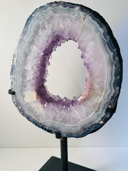 Amethyst Portal with Stand – 18" Crystal Gateway for Healing & Décor