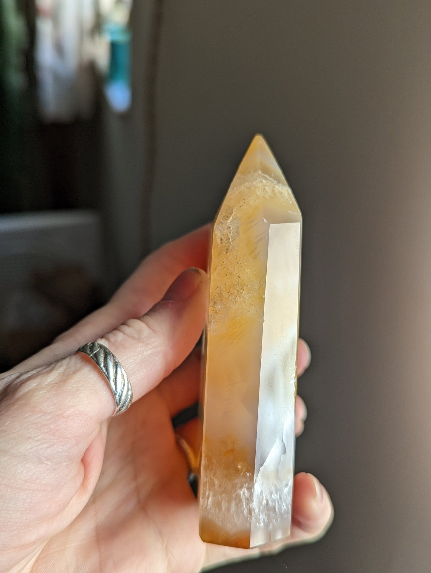 Geode Tower with Druzy Pocket Polished - Caramel Color