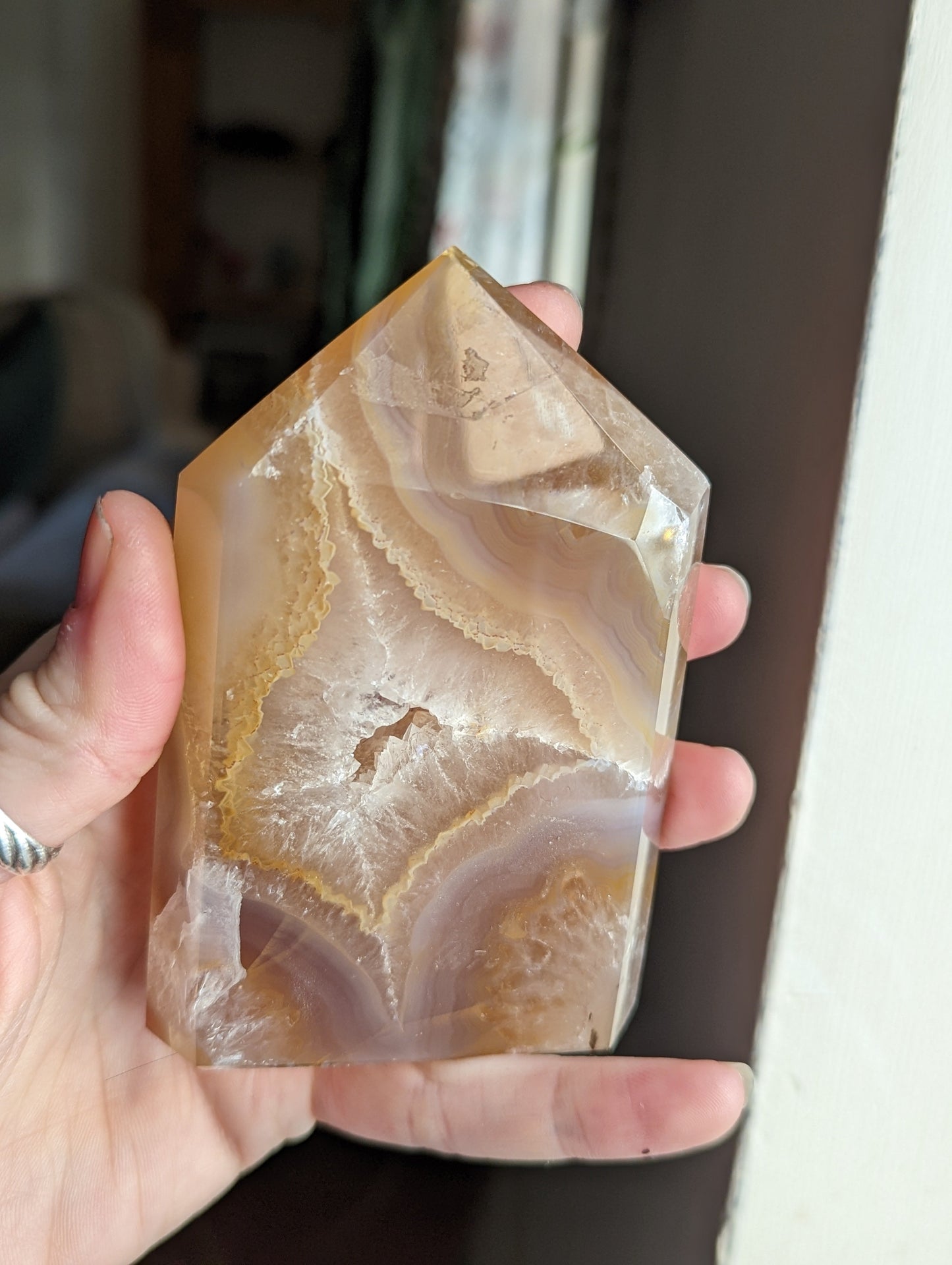 Geode Tower with Druzy Pocket Polished - Caramel Color