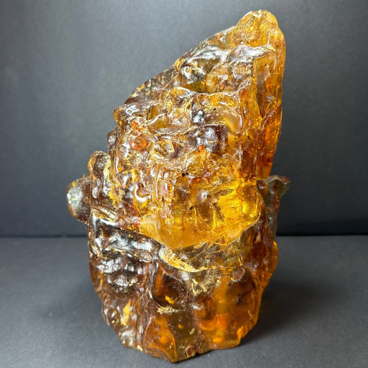 Colombian Amber Termite Hill – Rare 2.5kg Natural Sculpture with Fossil Inclusions