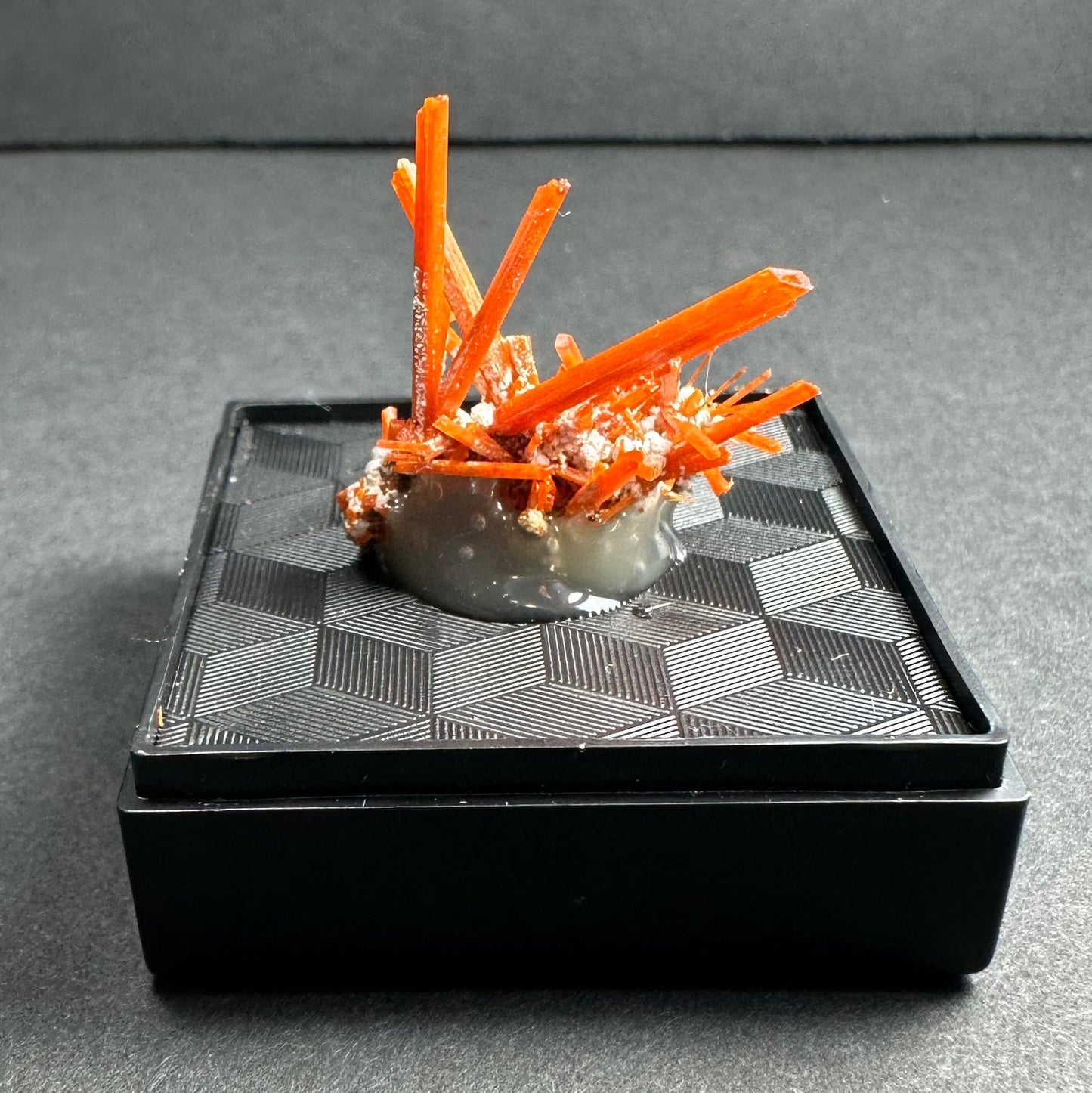 Crocoite on Matrix Adelaide Mine, Dundas, Tasmania, Australia