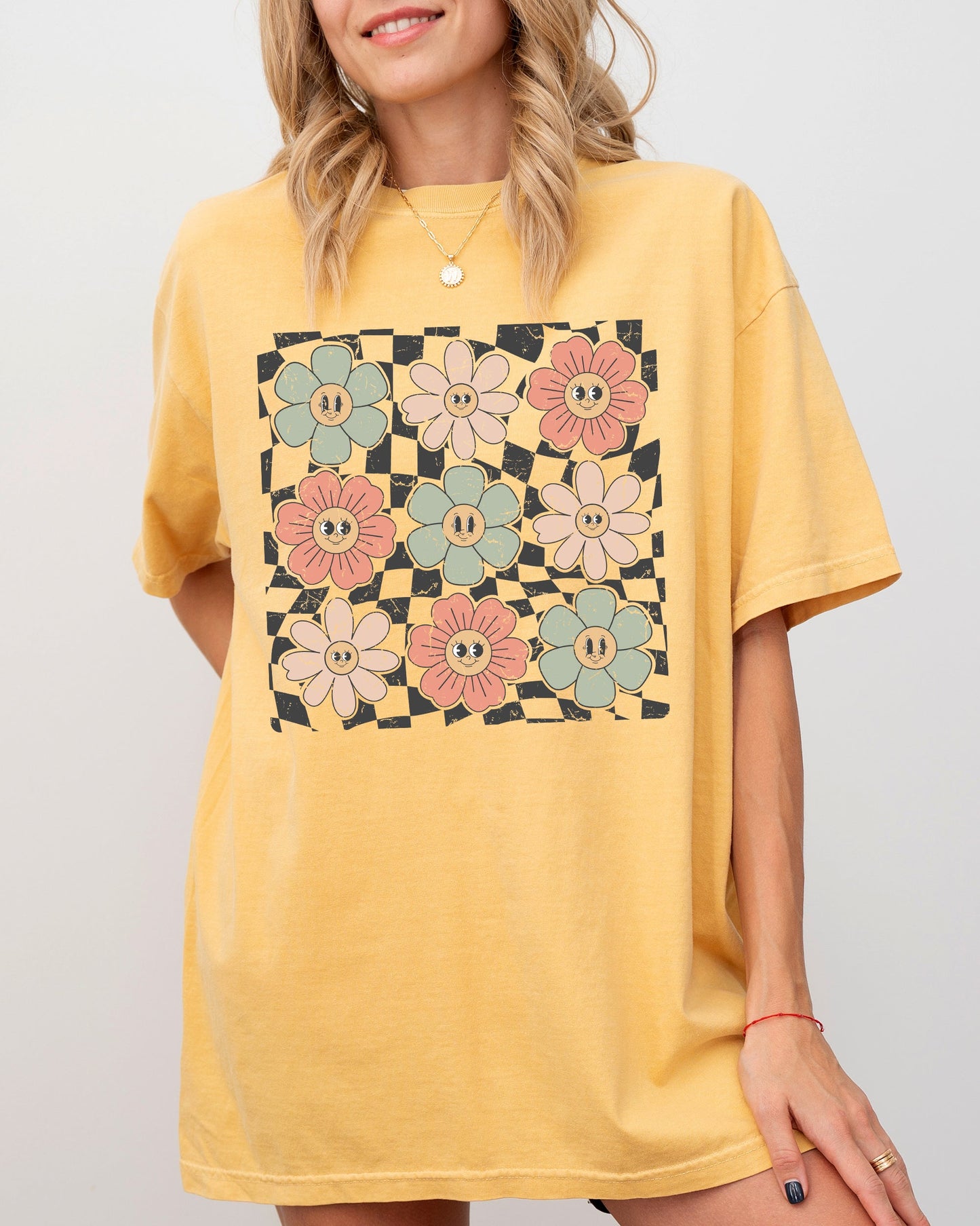 Retro Flowers - Comfort Colors T-Shirt