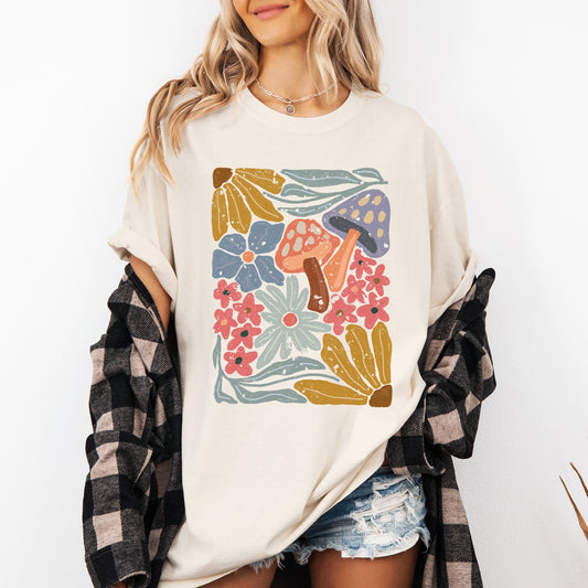 Retro Flowers - Comfort Colors T-Shirt