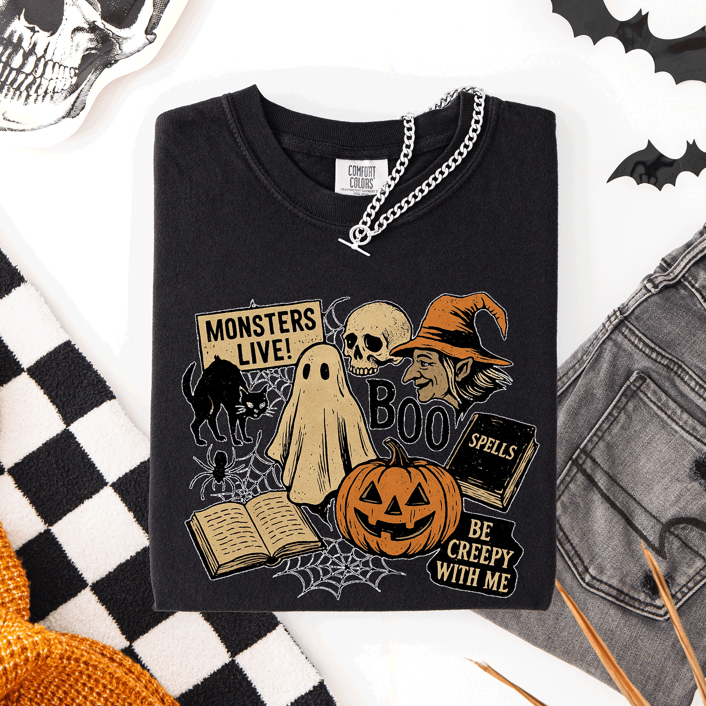 Retro Halloween - Comfort Colors T-Shirt