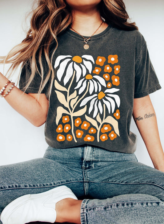 Boho Botanical Daisys - Comfort Colors Tshirt