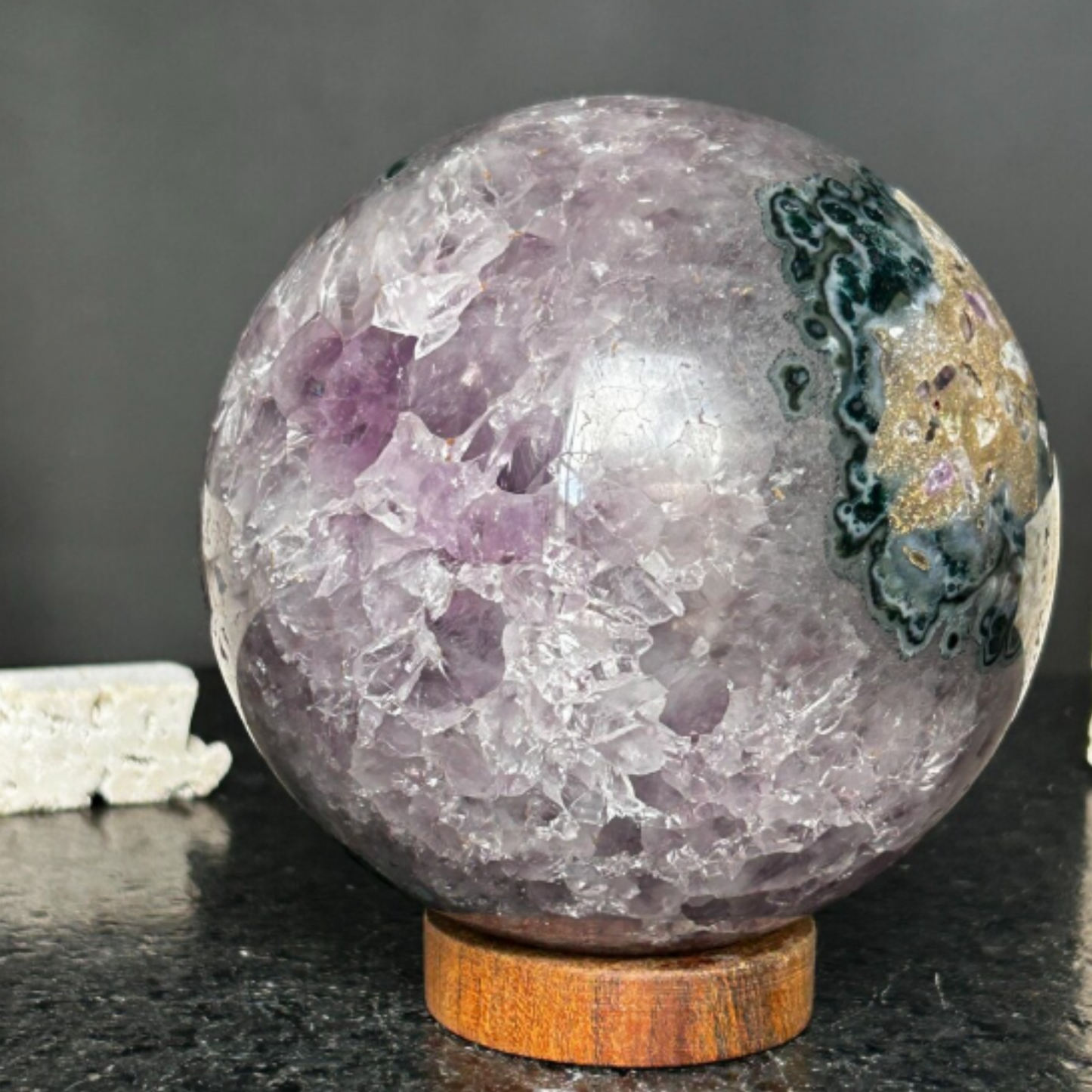 Crystal purple amethyst - Gem stone amethyst sphere