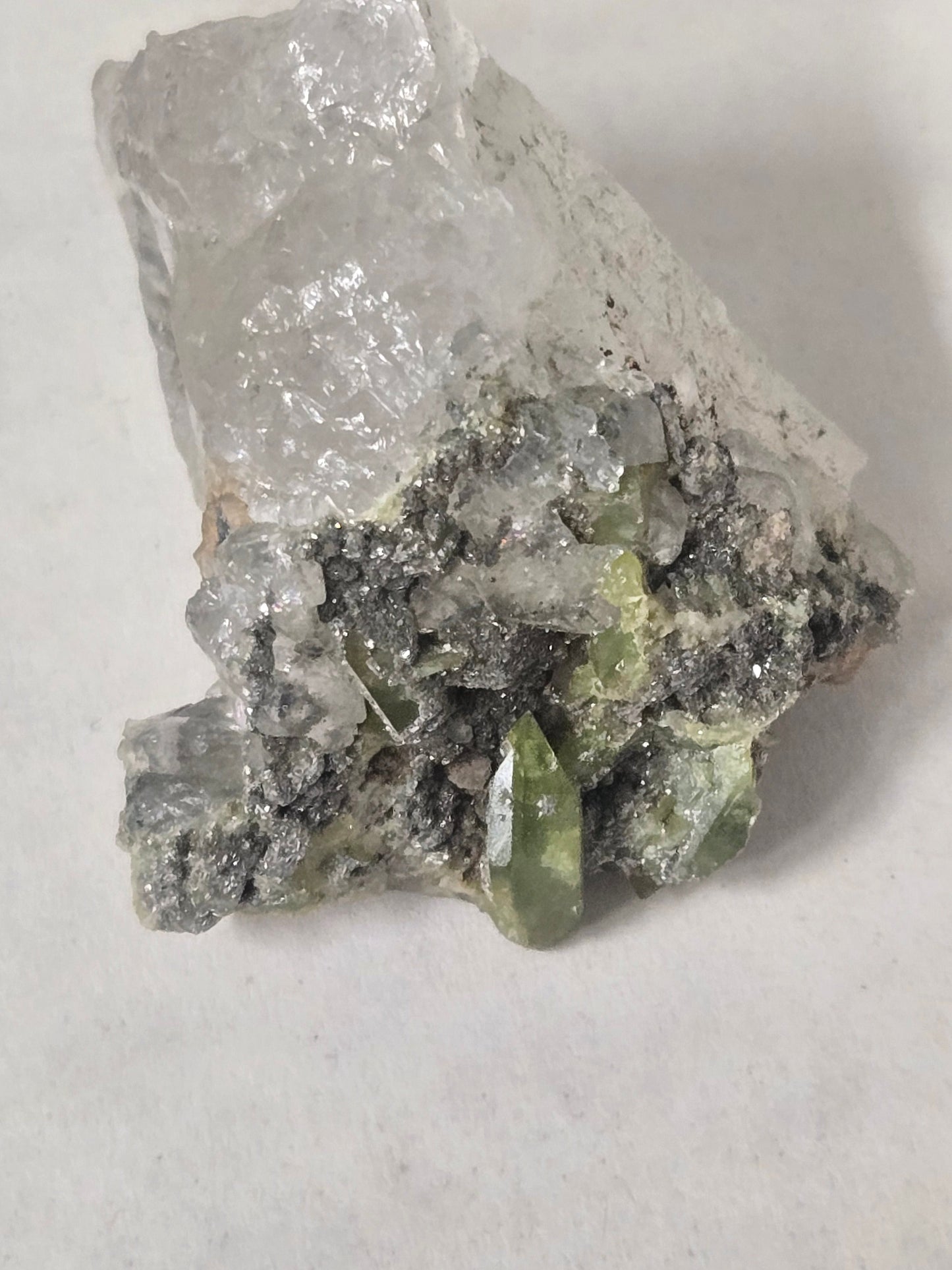 Titanite on quartz