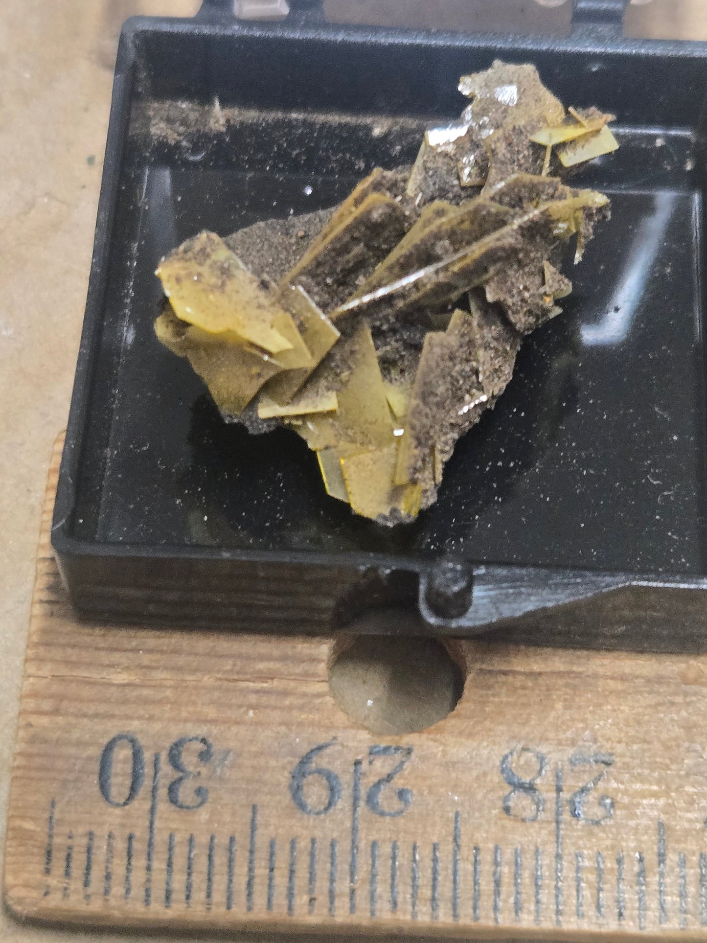 Wulfenite