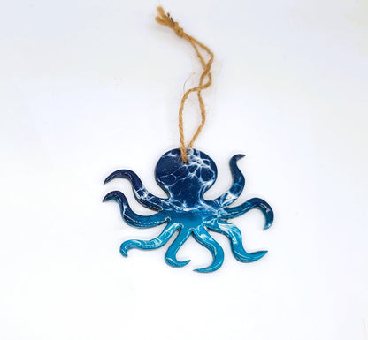 14  Resin & Wood Sealife Ornaments