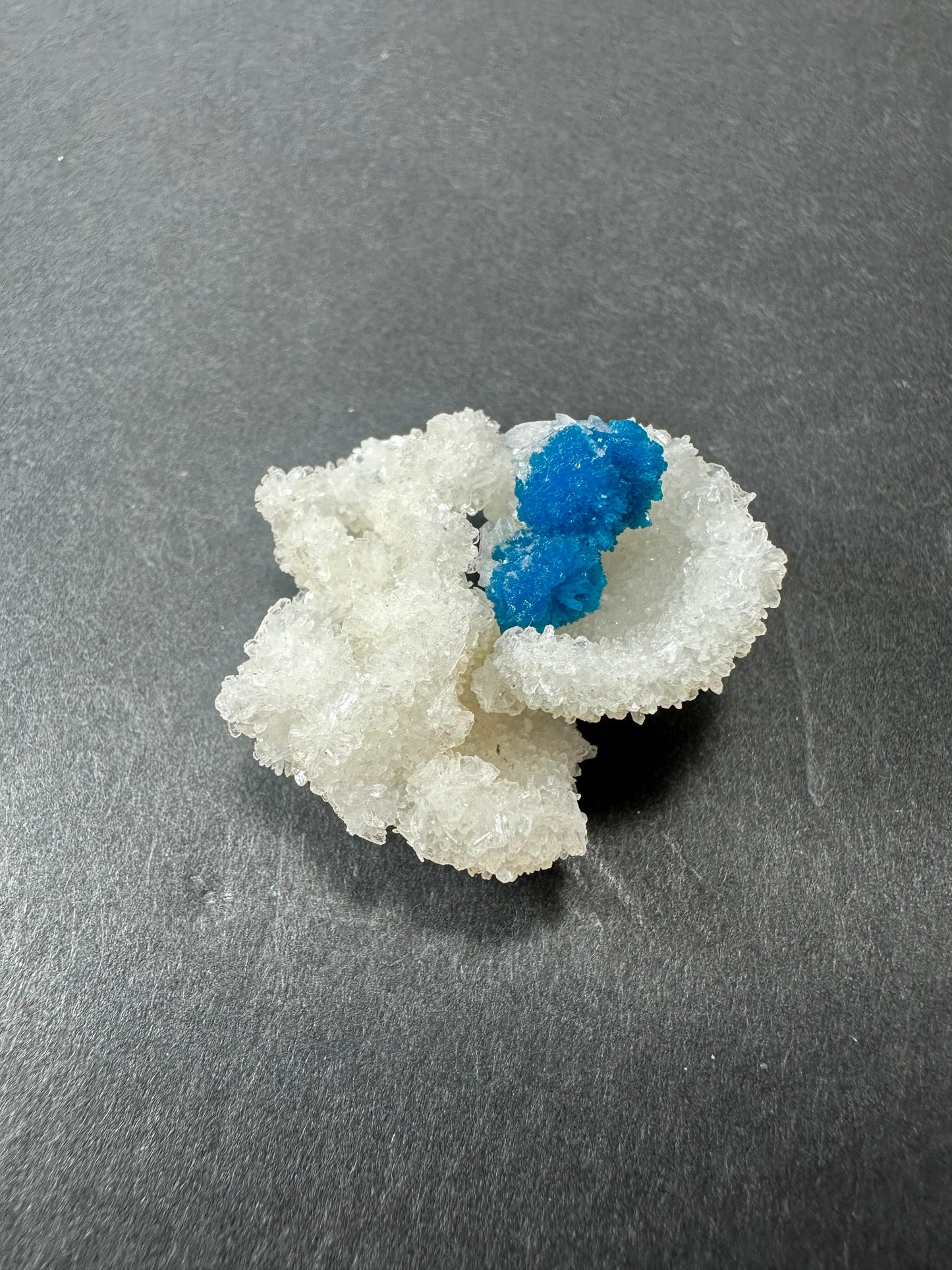 Cavansite Ball 'Floaters' on Stilbite MD