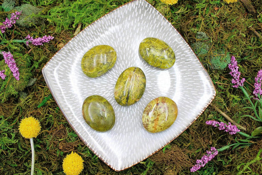 Green Opal Palm Stones (go-03) 2"