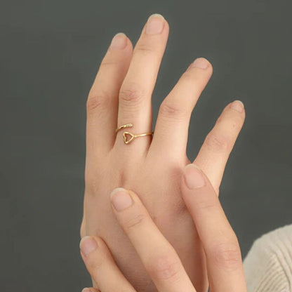 Ada Heart Ring