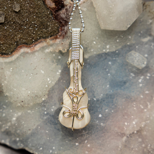 Agate "Violin" Wire Wrap Crystal Pendant