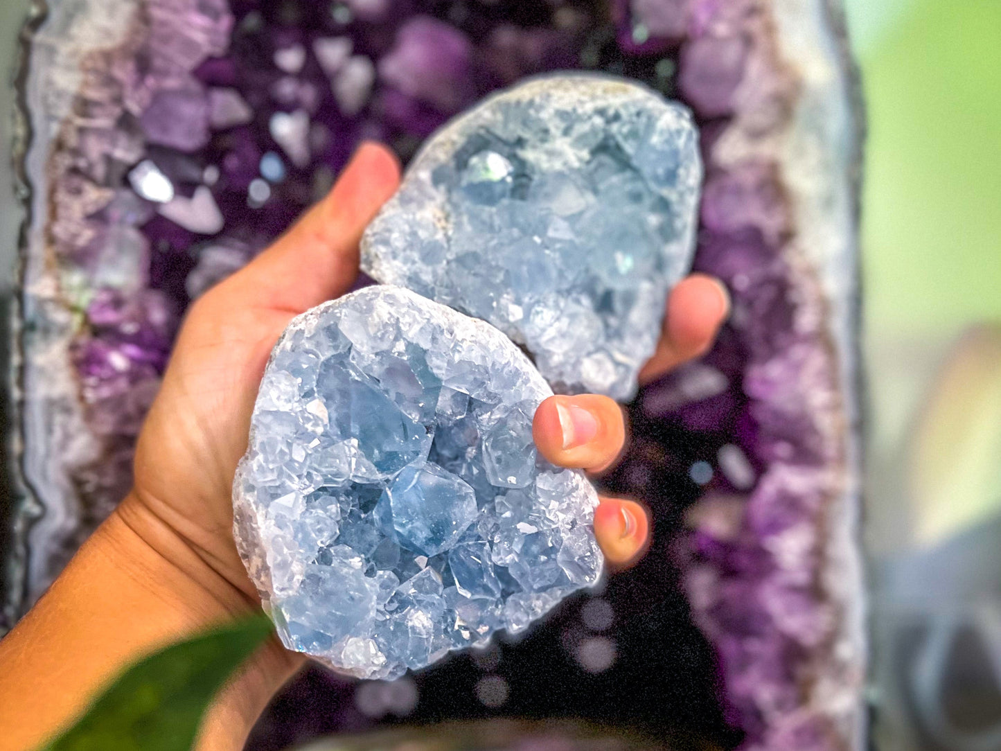 CELESTITE Clusters 450-800 Grams