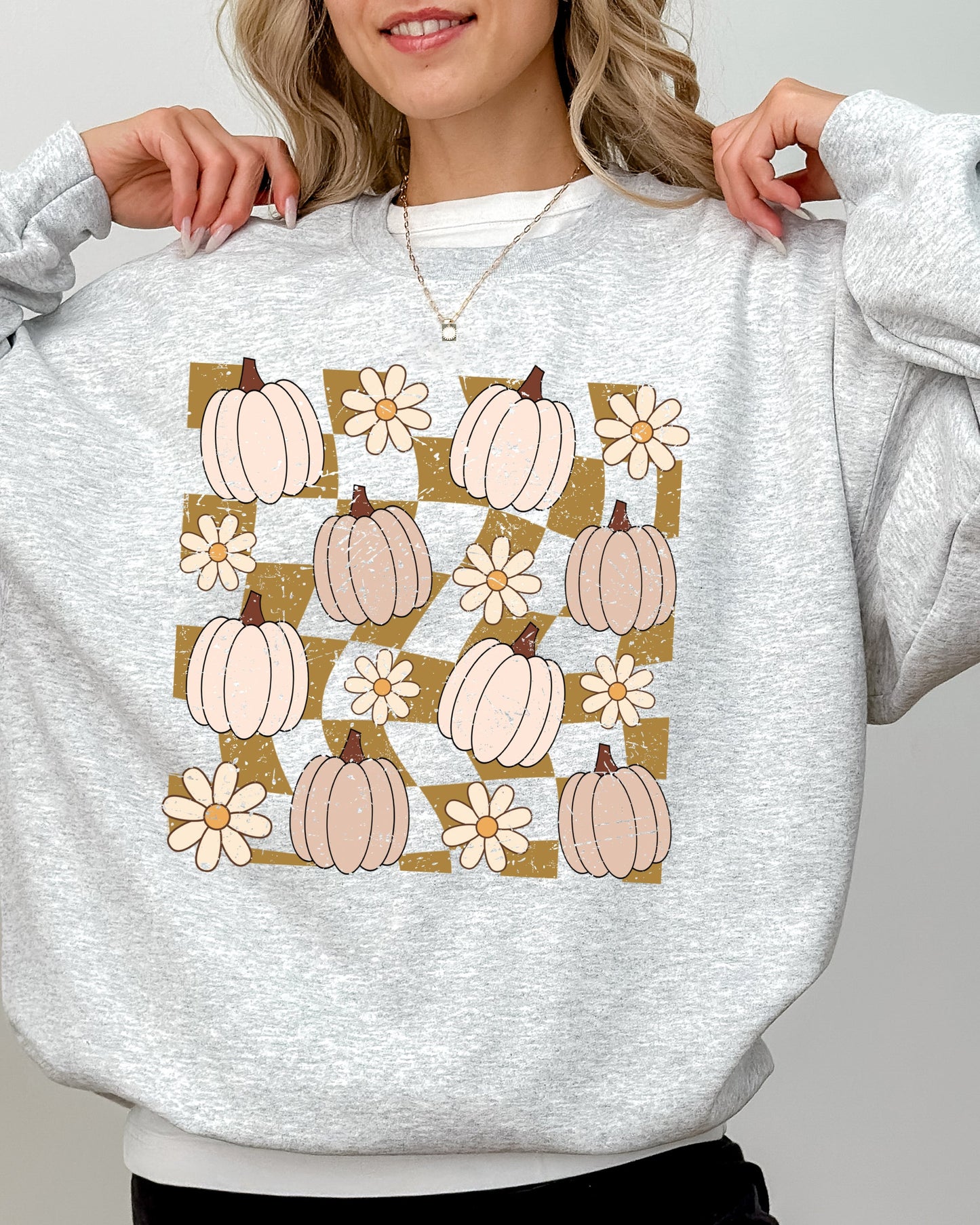 Checkered Pumpkins, Daisies, Flowers, Cute, Retro, Hippie, Positivity, Halloween, Autumn, Fall Sweatshirt