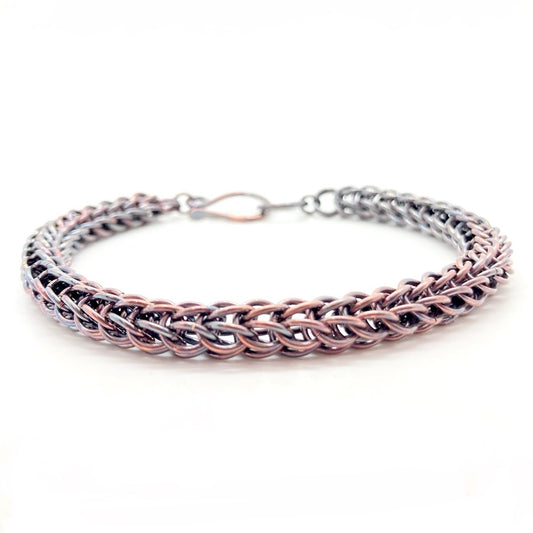 Foxtail Chainmaille Bracelet in Oxidized Copper