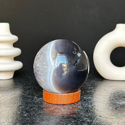 Amethyst sphere 1 lb! (base included)