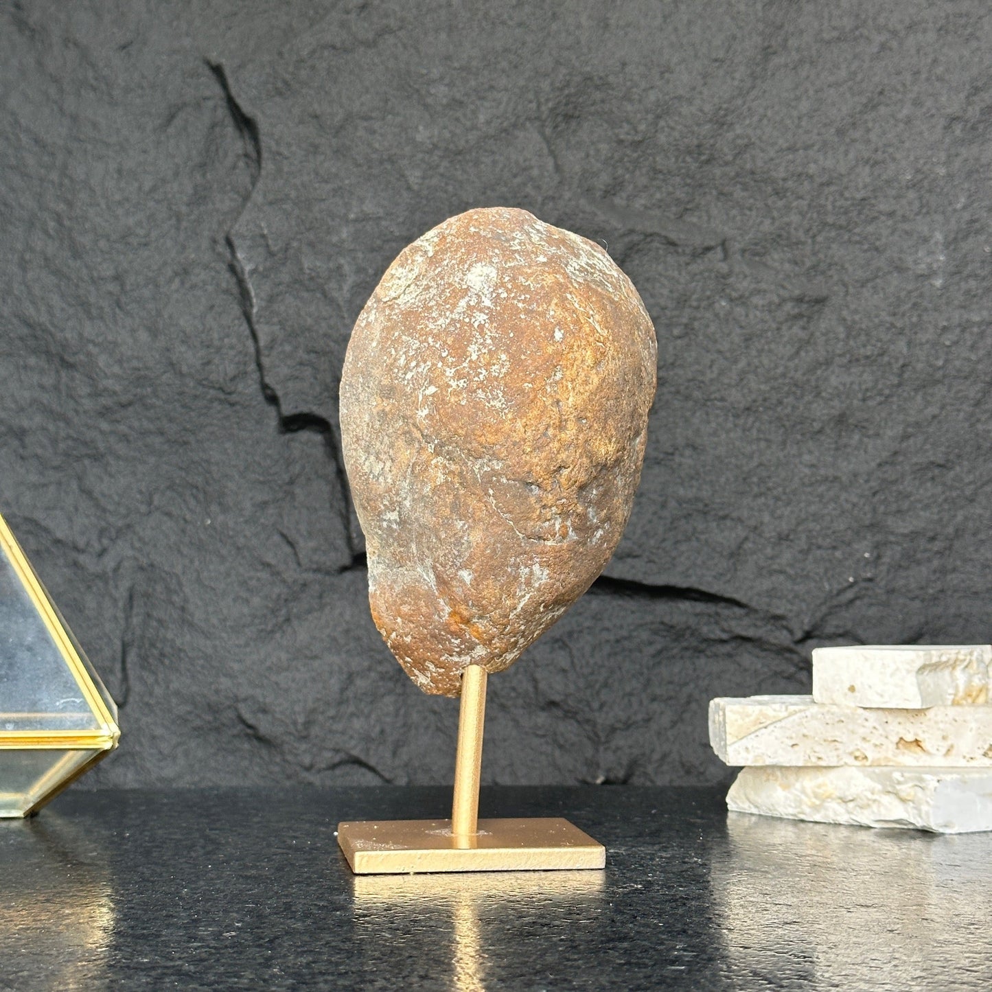 Incredible Jasper formation and Metal Base, Rare Crystal 100% natural