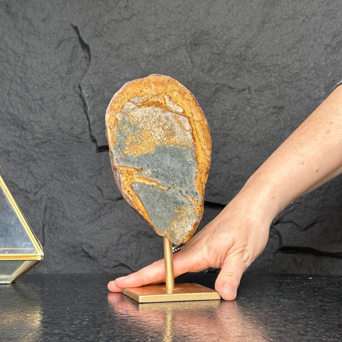 Incredible Jasper formation and Metal Base, Rare Crystal 100% natural