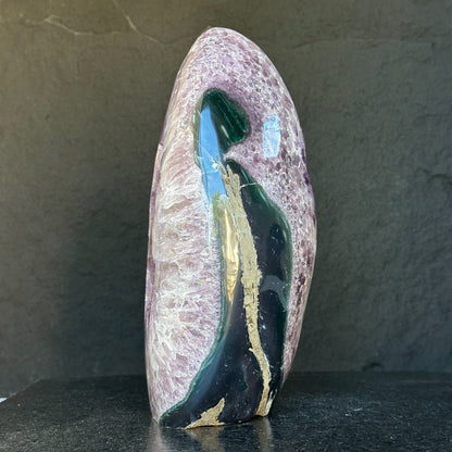 Uruguayan Amethyst and Quartz Cave, Natural Geode, 12 inches Amethyst crystal