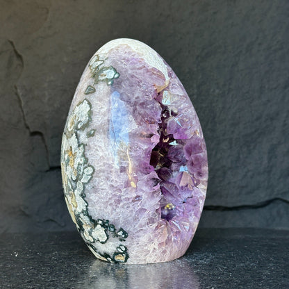 Amethyst Geode Crystal Egg – With Stunning Agate Formations