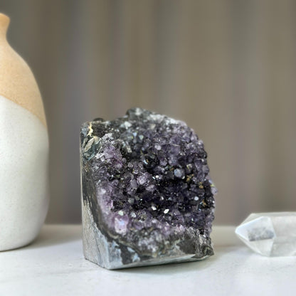 Amethyst cluster on SALE, Amethyst with agate formations
